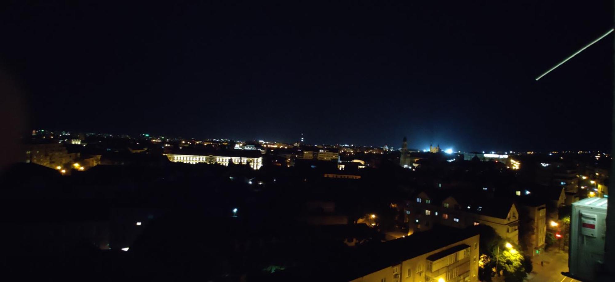 Over The City Oradea Exterior foto
